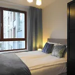 10 Min Do Lotniska, 2 Syp, Ekspres Do Kawy, Kosmetyki Ada, By Visitwarsaw Lägenhet *