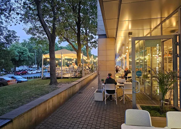 Apartment 10 Min Do Lotniska, 2 Syp, Ekspres Do Kawy, Kosmetyki Ada, By Visitwarsaw *